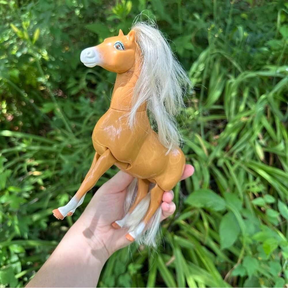 1997 Vintage Mattel Barbie Walking Horse